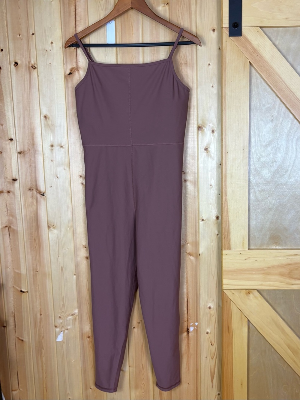 Old Navy Active PowerSoft Bodysuit Large Adjustable Neutral Layering Shelf Bra